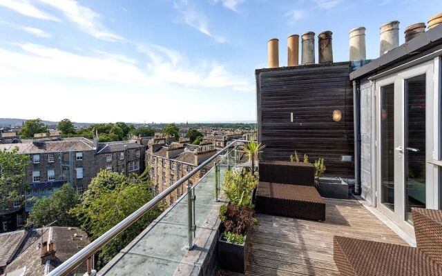 Skyview Penthouse - New Town