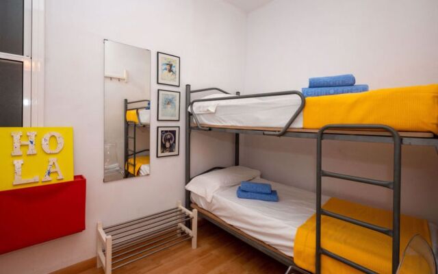 Barcelona Centric Apartment