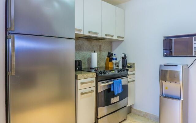 Elements Garden House 10 2 Bedroom Condo by Redawning