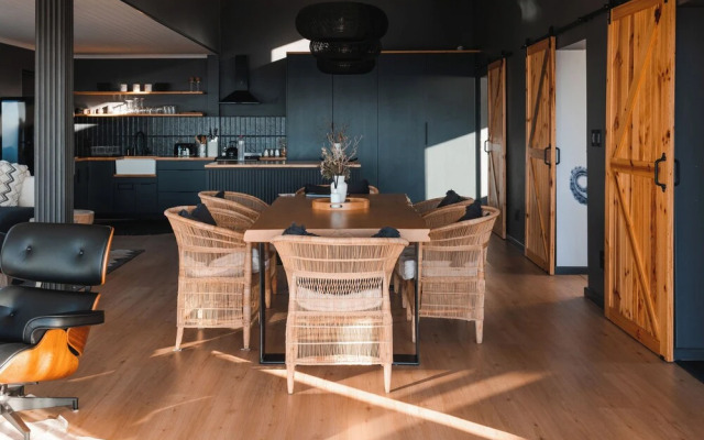 Klein Hangklip - Eco Mountain Cabin
