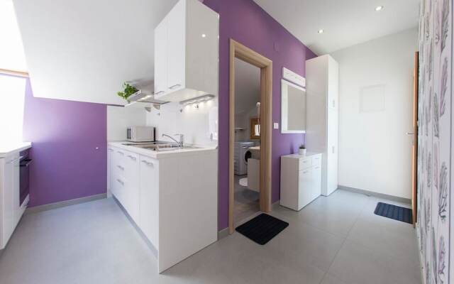 Apartments Tonka Benika