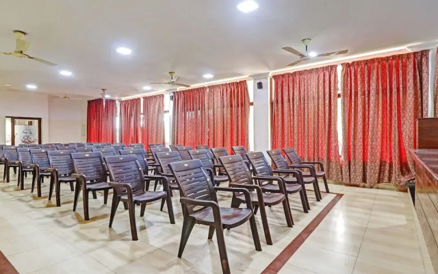 Green Palm Resort