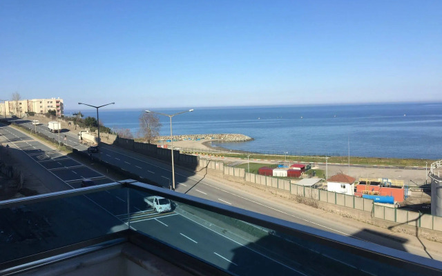 Royal Life Exclusive