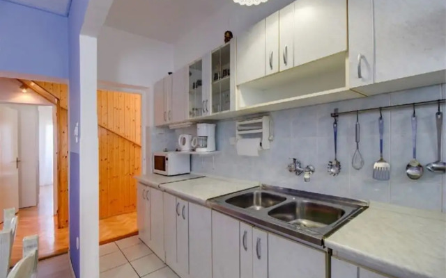 Ani 1 - Apartment Ani 1
