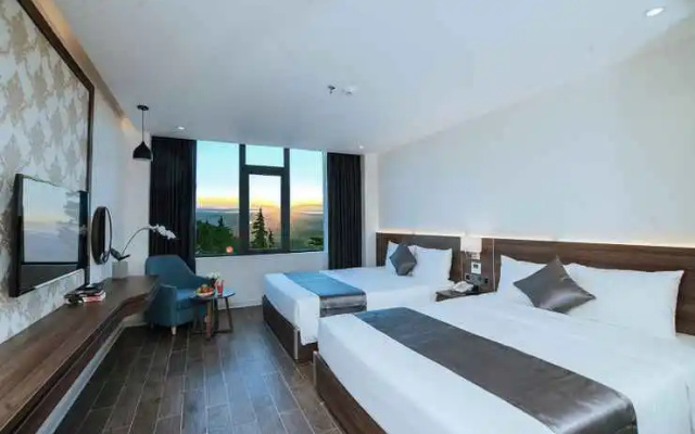 Phuong Bac Luxury Hotel Quang Binh