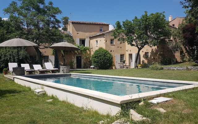 Le Mas De Roussillon