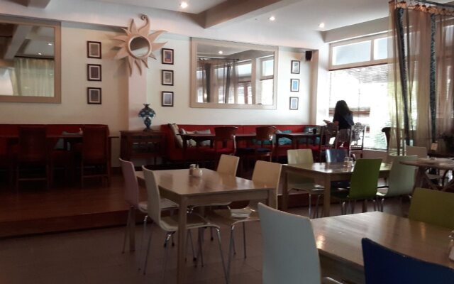 Indulgence Restaurant & Living