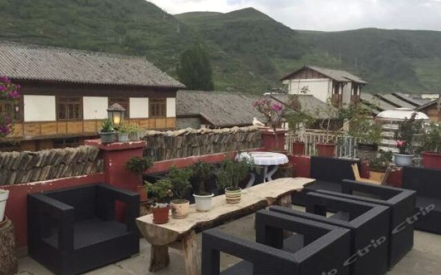 Amdo Coffee House Inn