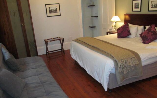 The Vic Port Elizabeth Hotel