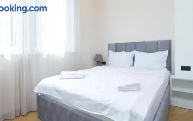 Cinema Moscow Abovyan Street Apartment