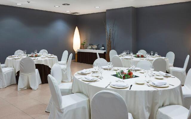 Hesperia Sant Joan Suites