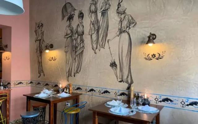 Hostal Lola