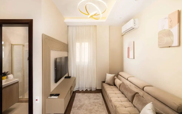 The Serene Suite A Rooftop Studio @ New Cairo
