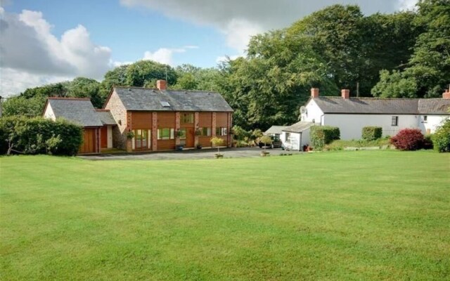 Spacious Holiday Home in Bradworthy With Garden