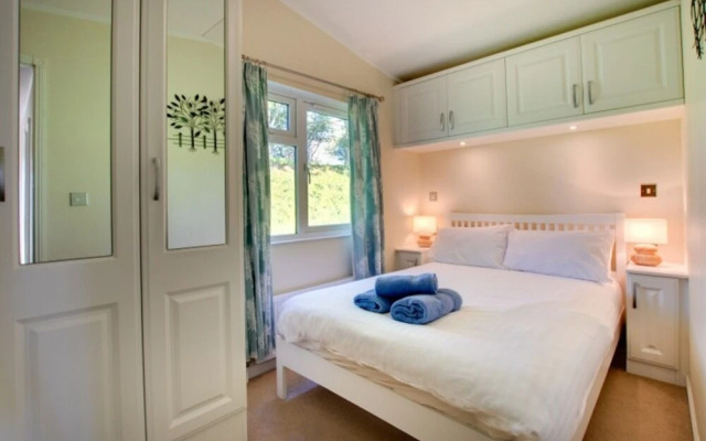 Stunning 3-Bed Hot Tub Lodge, Northumberland