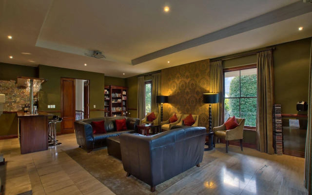 Nova Constantia Boutique Residence