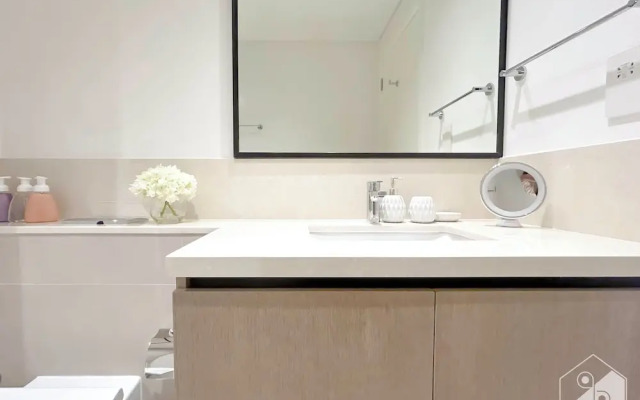 Luxury Burj Crown Downtown 4 Bedroom With Balcony