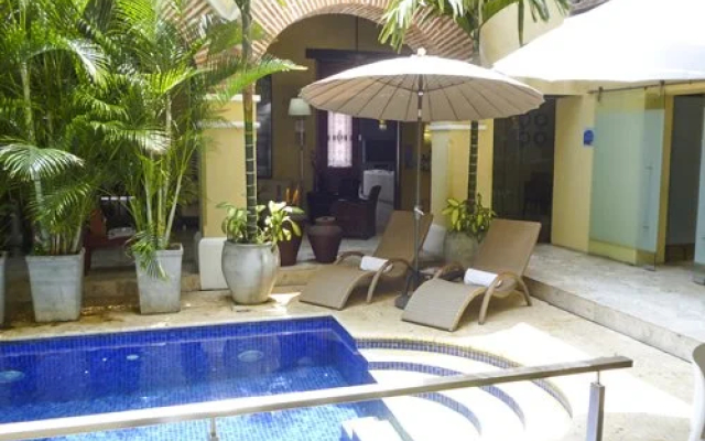 NH Collection Royal La Merced - 3 Nights, Cartagena, Colombia - Hotel in Cartagena - Photo 5