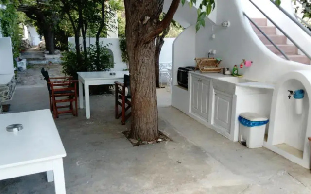 Zacharoula Rooms