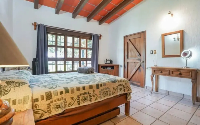 Family house in Oaxtepec Pool & Hot tub