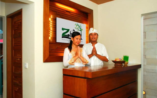 The Green Zhurga Suites