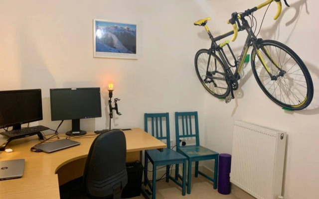 1 Bedroom Apartment Near Stokes Croft