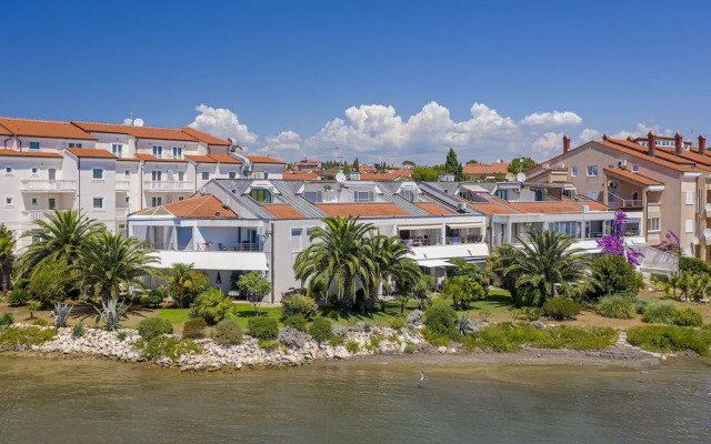 Scenic Apartment With Garden in Medulin