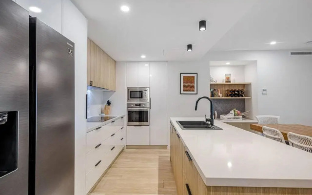 COASTAL ESCAPE@ The Cosmopolitan Unit 20806