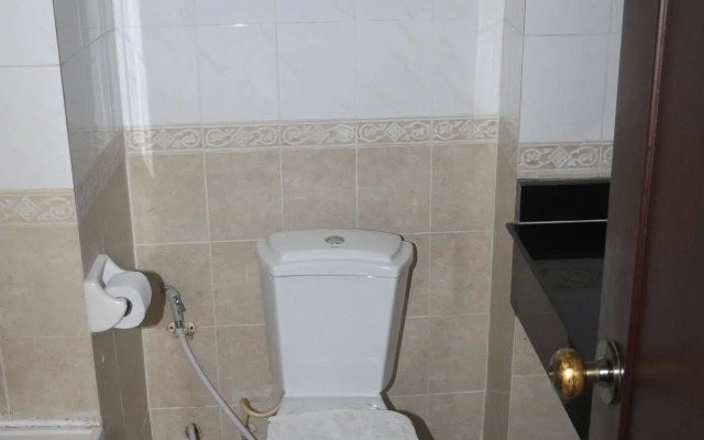 Ayutthaya Thanee Hotel
