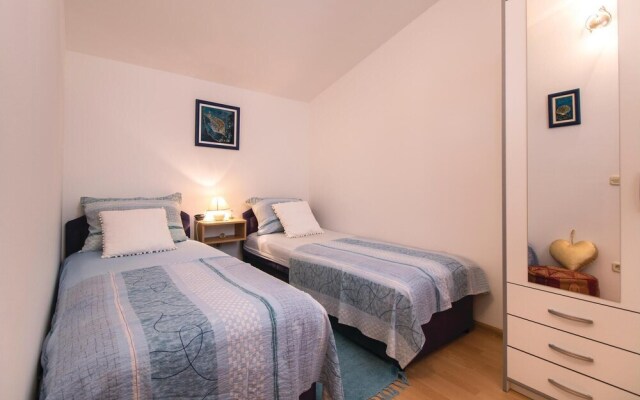 Nice Home in Kastel Novi With Sauna, Wifi and 4 Bedrooms