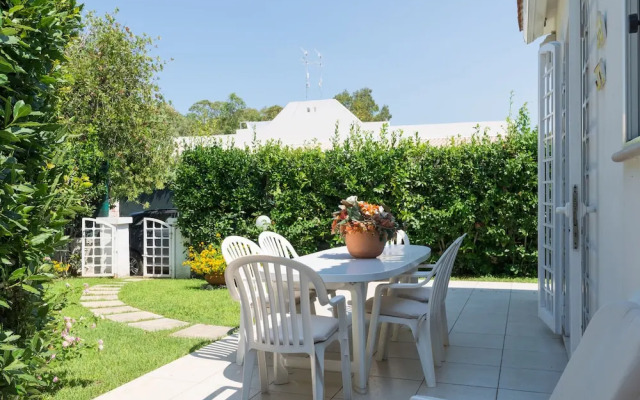 Villa con giardino a Rosa Marina