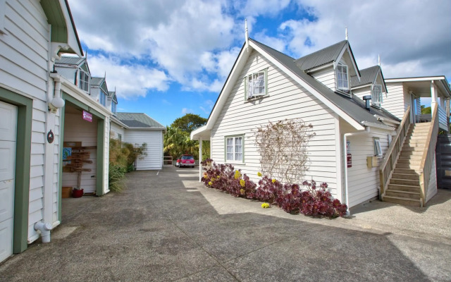 Warkworth Lodge