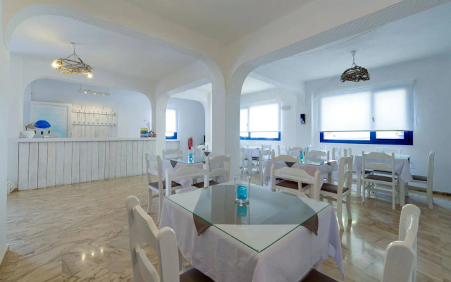 Ikaros Hotel