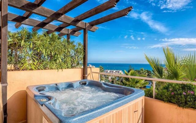 Malibu Apartments