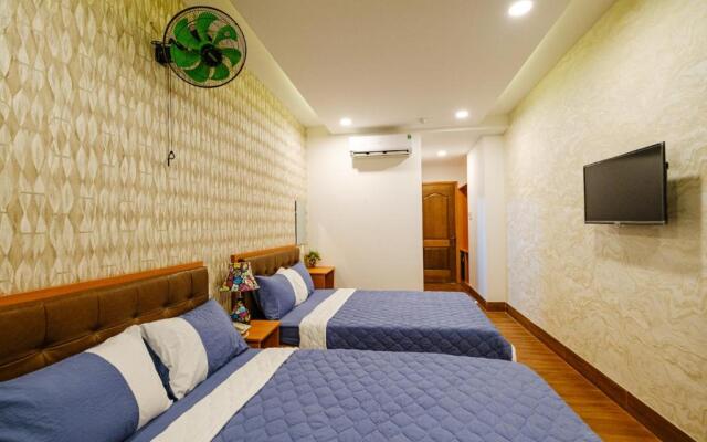 Khách Sạn Tre Việt 2