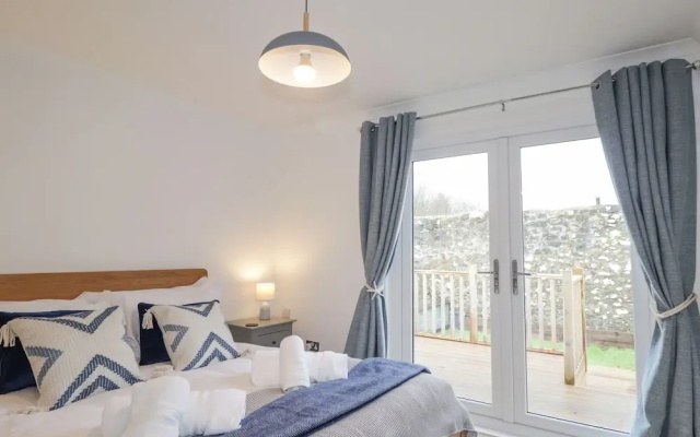 Pebble Cottage