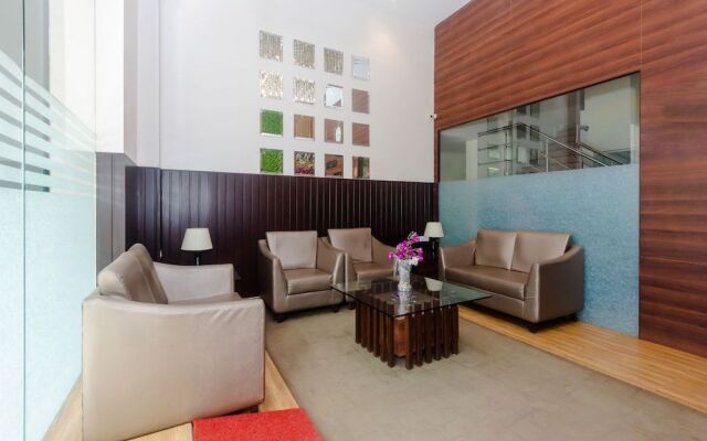 Capital O 29704 Regal International