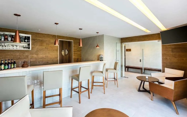 Best Western Premier Americas Fashion