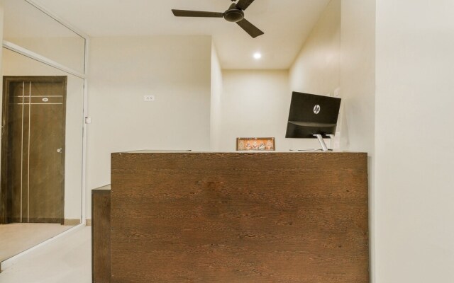 Raajas Grand by OYO Rooms