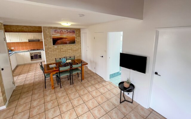 Esperance Foreshore Apartments