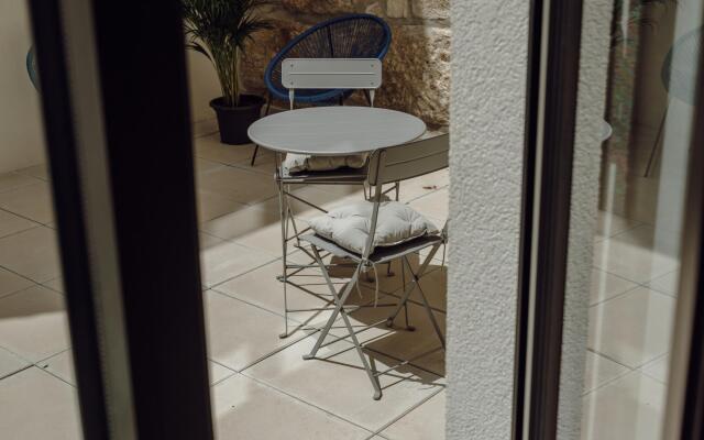 Courtyard Oporto Design Apartment C With Terrace