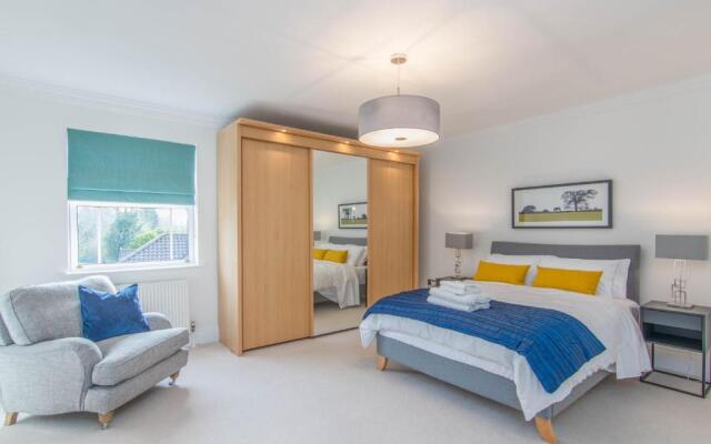 Jubilee Mansions 5* Retreat