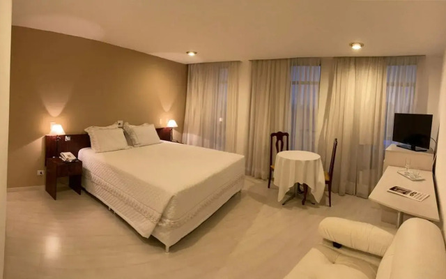 Pampas Palace Hotel