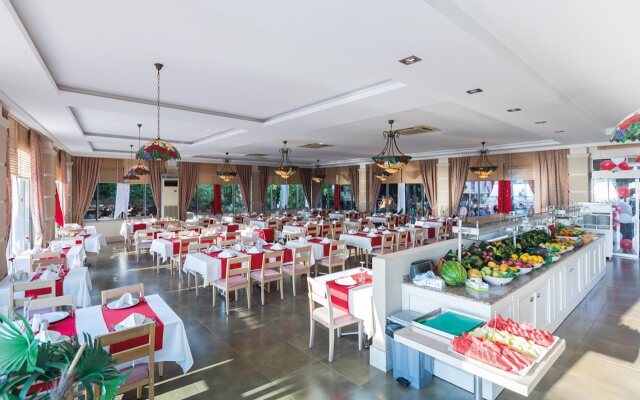Can Garden Beach Hotel