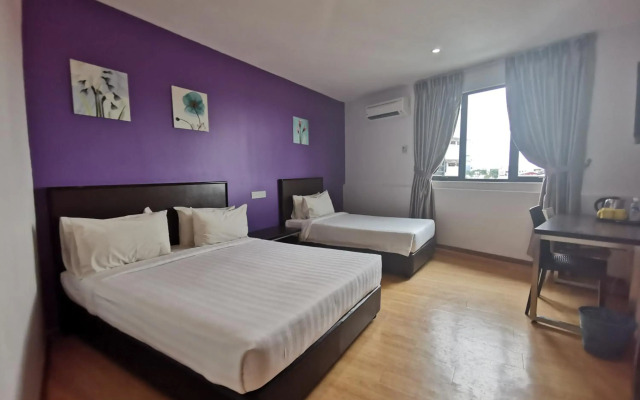 Padungan Hotel