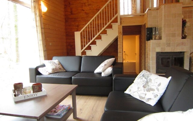 Cozy Chalet in Oignies-en-Thierache with Sauna