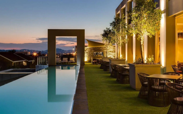 Protea Hotel Fire & Ice by Marriott Pretoria Menlyn