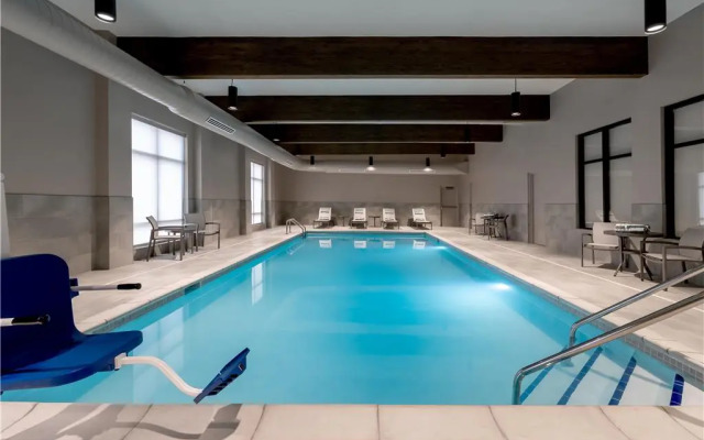 DoubleTree by Hilton Sioux City