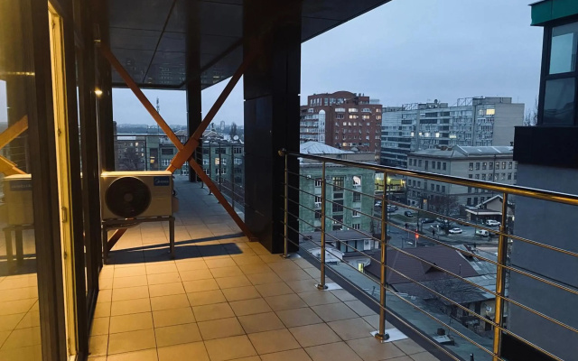 Twin studio apartments in the center near Most City
