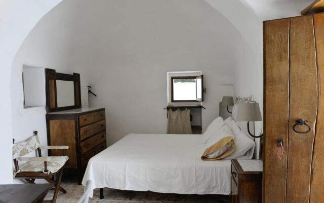 Trulli Estate in Puglia with Panoramic Pool